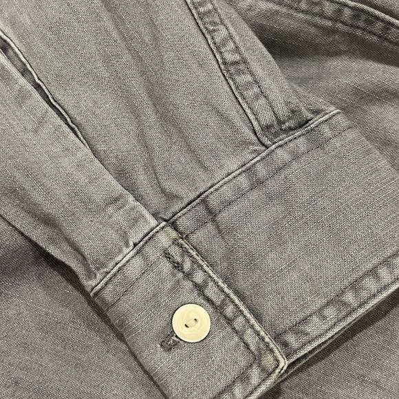 American Eagle Gray Denim Men's button down Shirt - Picture 4 of 8